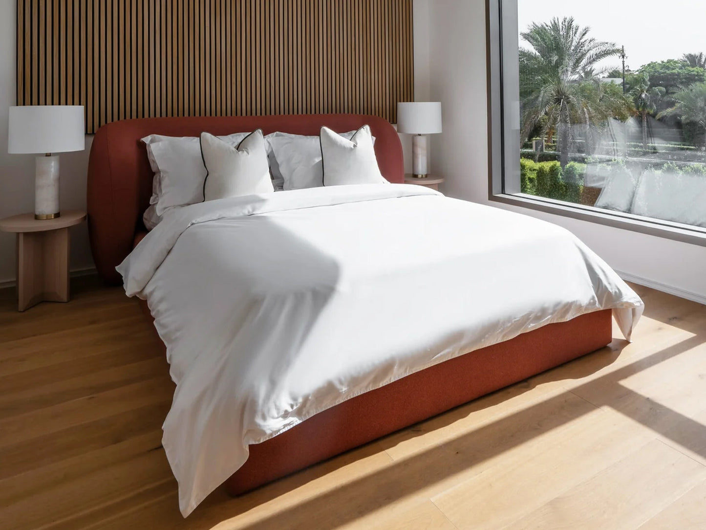 Choosing a King-Size Bed in Dubai: What You Need to Know? - Antarria