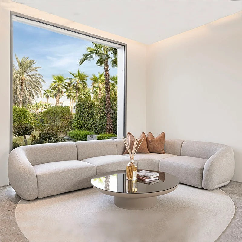 Antarria - What Dubai Buyers Actually Notice in the First 10 Seconds of a Viewing